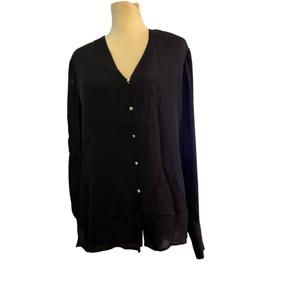 St. John Women’s Black 100% Silk Button Front Blouse V-Neck Long Sleeve Size M.